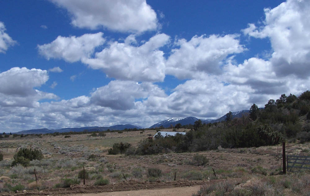 Manufactured Homes in Juniper Hills, CA